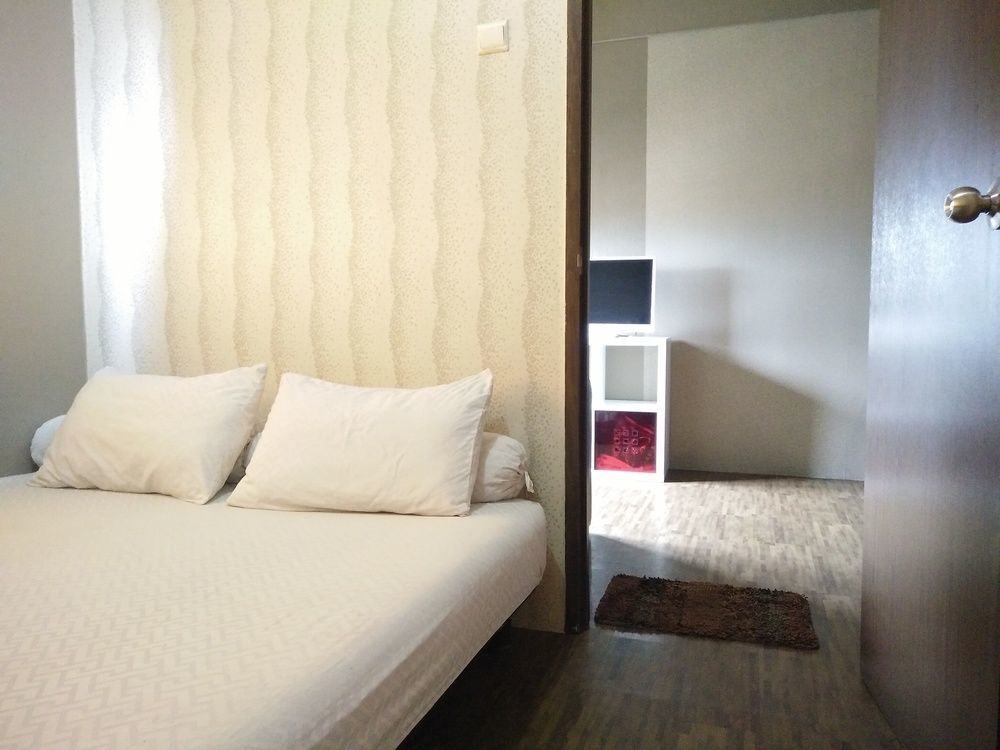 Ananda Apartments @ Suites Metro Cicadas Luaran gambar